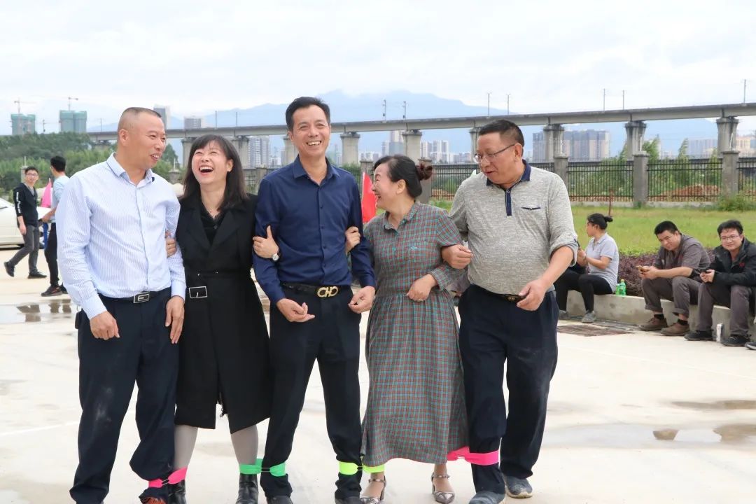 ���ֵV�C(j��)�e�k��ӭ���� �c���c��Ȥζ�c����(d��ng)