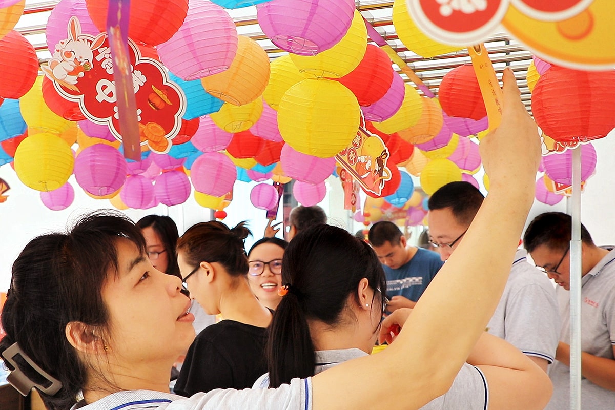 ��(l��)���i